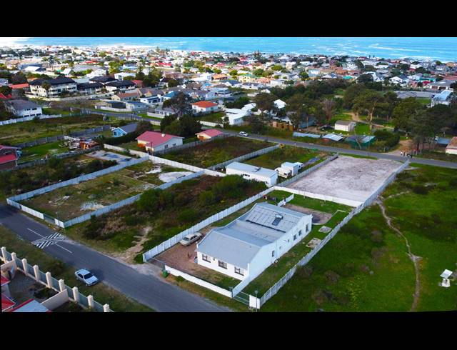 6 BEDROOM APARTMENT BLOCK FOR SALE IN KLEINMOND CENTRAL